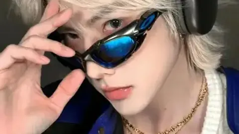 吉拉西姆武帕助力斯图加特2-0击败多特，德国杯晋级成功